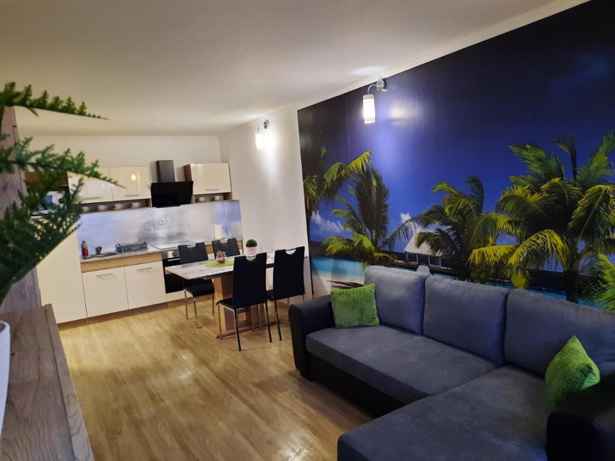 Vandus Apartman Siófok Eksteriør bilde